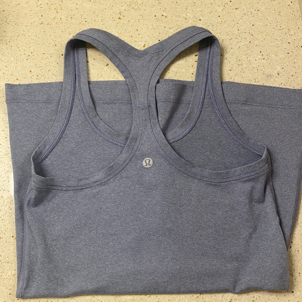 Lululemon racer back tank top!